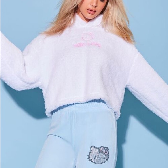 NWT Embroidered Hello Kitty Hoodie TOP ONLY - Picture 2 of 12